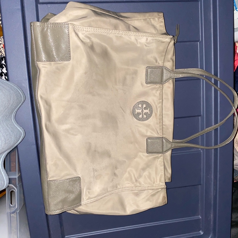 Gray Tory Burch - Ella Packable Tote-Authentic